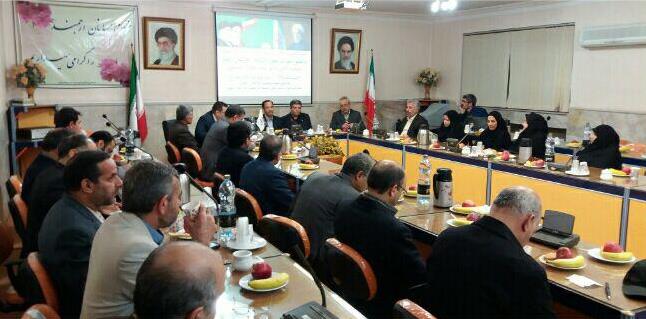 نشست معاون سیاسی استانداربااساتیددانشگاه فرهنگیان 951209